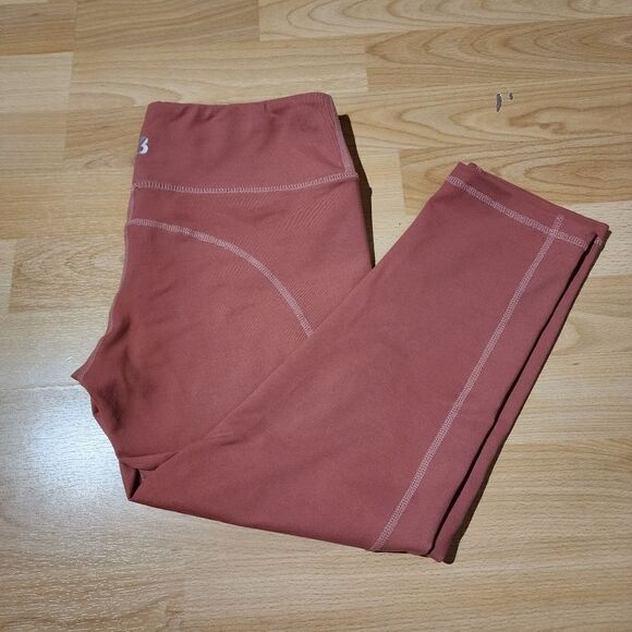 Buffbunny Collection Pants - BUFF BUNNY crops